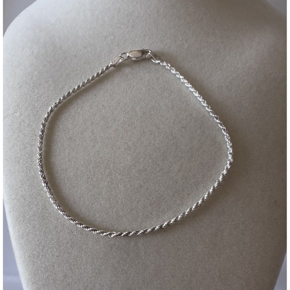925 Sterling Silver Diamond Cut 8" Rope Chain Bracelet .925 Italy 2.5mm NEW - Picture 1 of 5